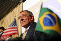 eeuu panetta en brasil 200