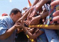 chavez besamanos