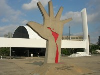 br Mano de Niemeyer