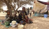 mali familia en carpa