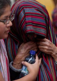 GUATE MUJER MAYA VICTIMA