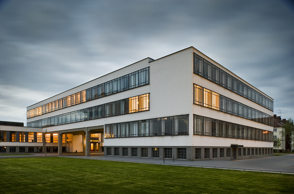 Cultura pol tica arte y revoluci n en el dise o la bauhaus surysur