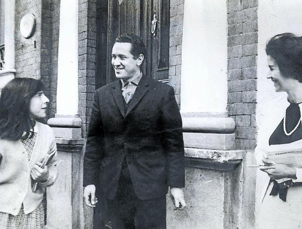 Hallan el cuerpo de Camilo Torres , el cura guerrillero , 60 años después