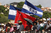 Honduras, sigue la insurrección