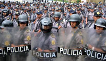 México: Calderón impone el terror represivo y no hay organización que lo pare
